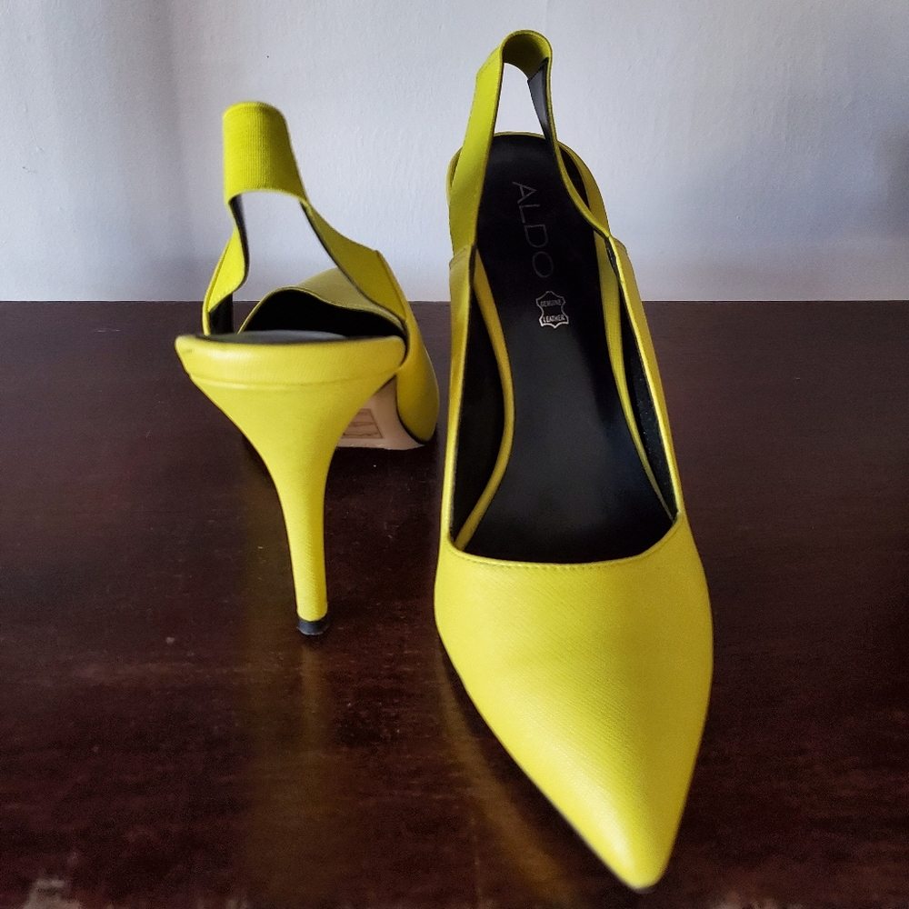 Yellow Aldo Heels - Picture 2 of 4